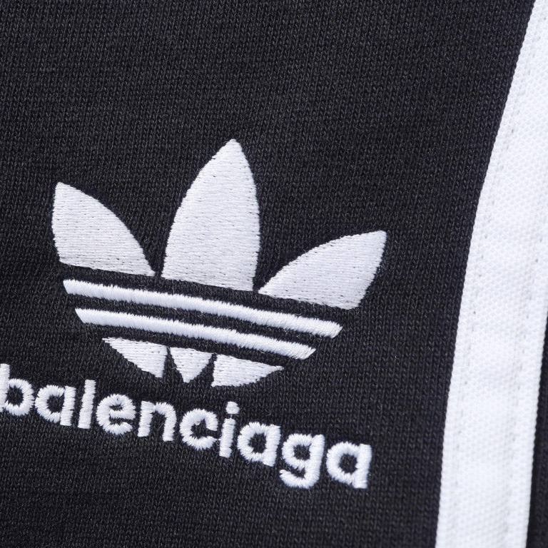 шорты adidas originals,шорты адидас,шорты женские adidas,классические шорты адидас,шорты adidas