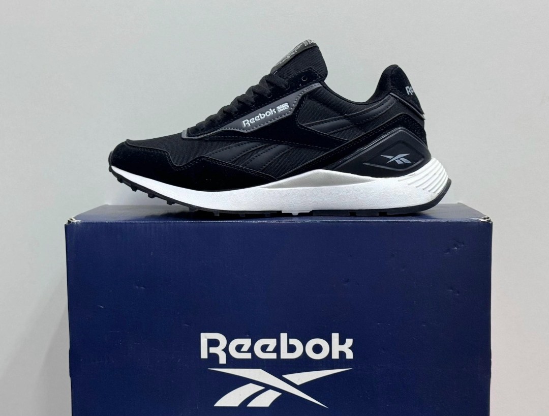 кроссовки reebok,reebok classic leather legacy,кроссовки reebok classic leather legacy,мужские кроссовки reebok,черные кроссовки reebok