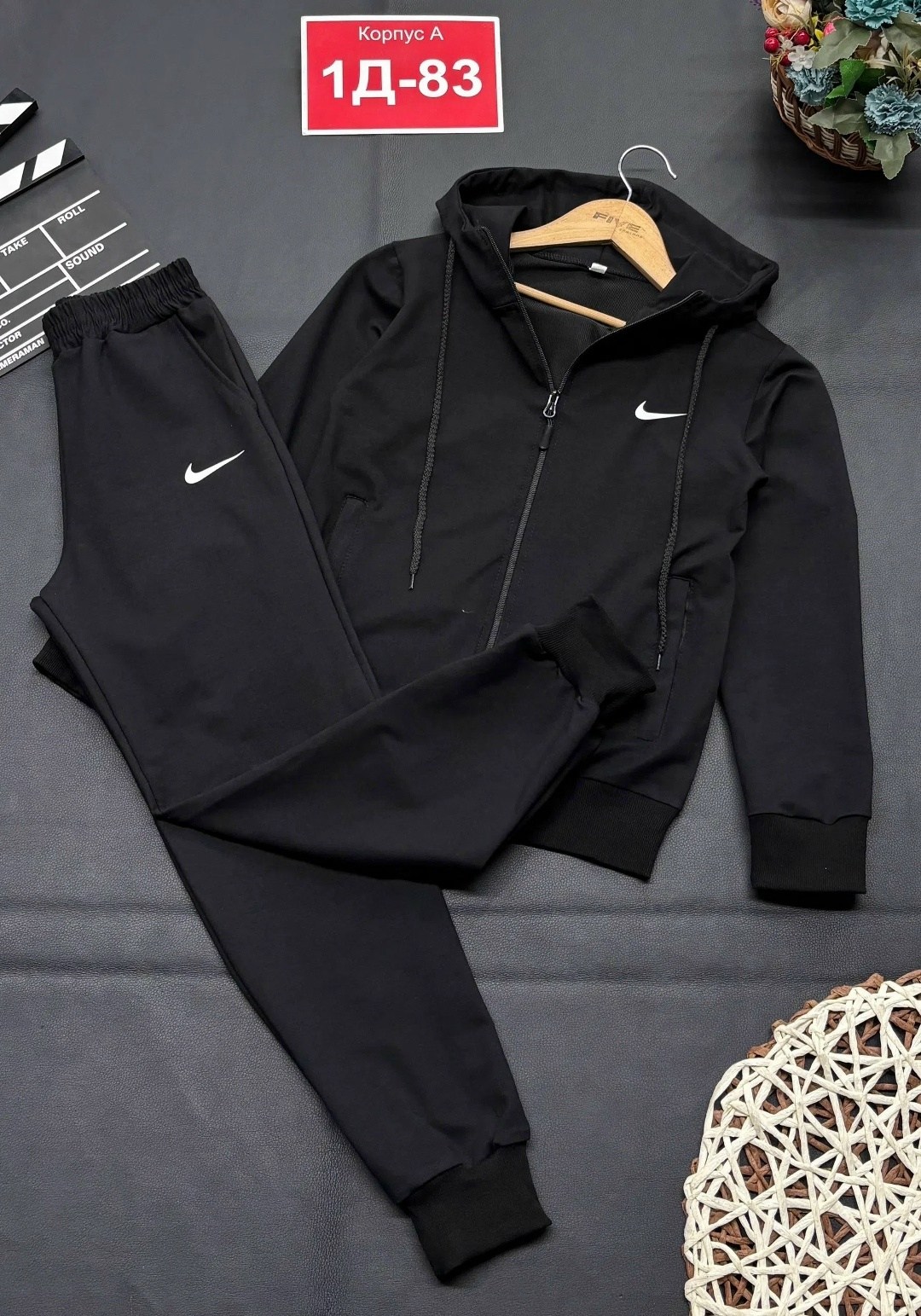 спортивный костюм nike,мужской спортивный костюм nike,спортивный костюм найк мужской черный с капюшоном,спортивный костюм nike на флисе,костюм спортивный мужской