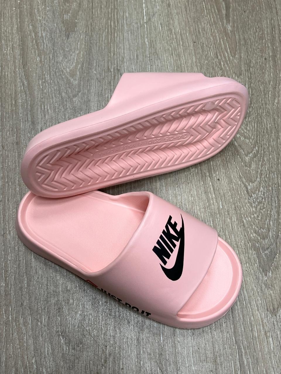 ,шлепанцы женские,шлепки женские,женские тапки,шлепанцы nike