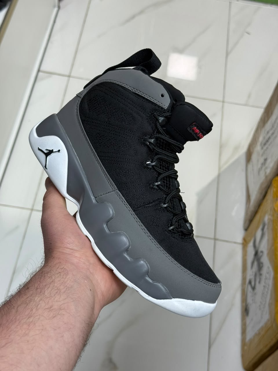 jordan 9 dark charcoal university gold,баскетбольная ,nike air jordan 9,air jordan 9,jordan 9 retro
