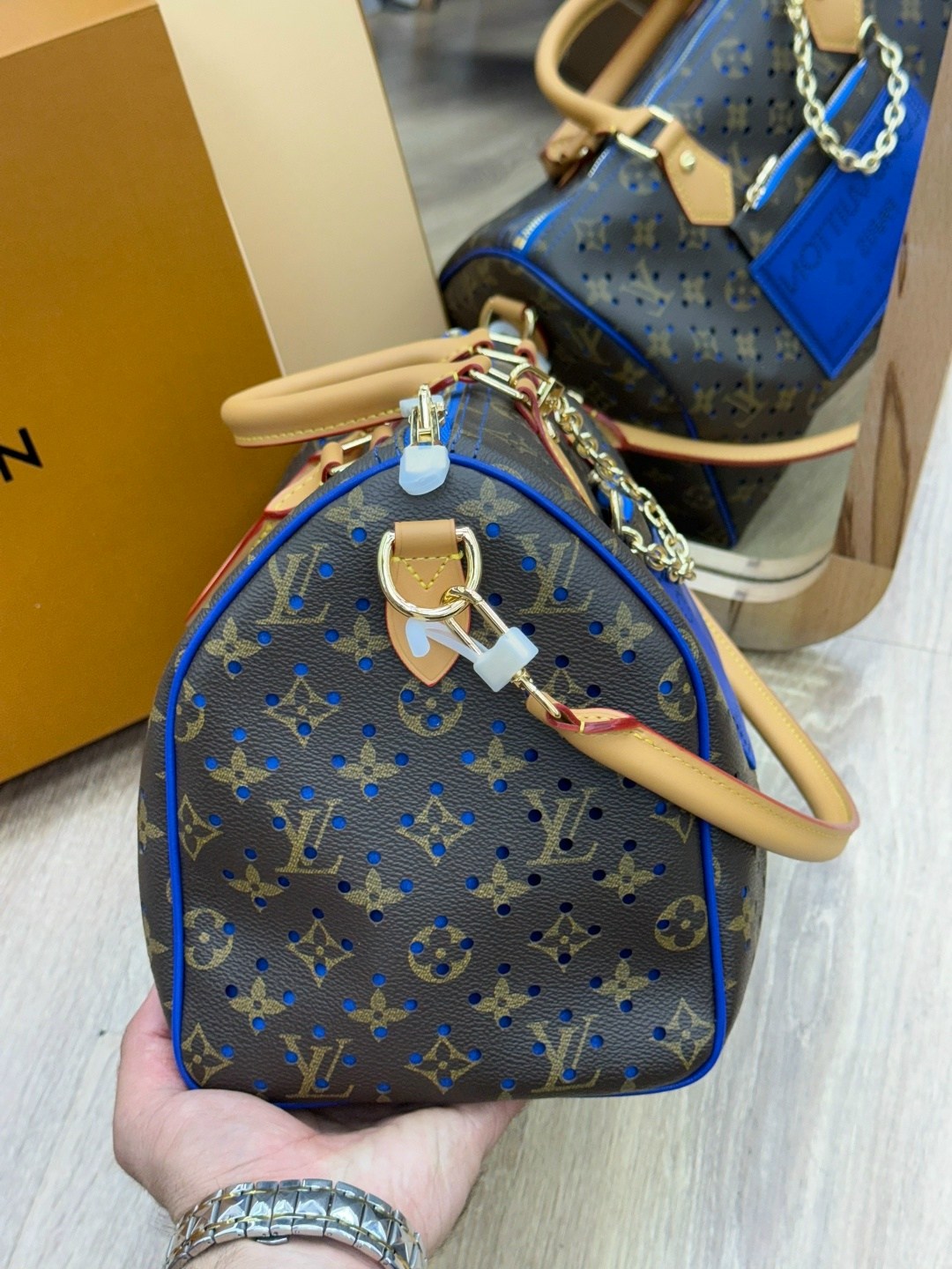 сумка louis vuitton,сумка женская louis vuitton,louis vuitton сумка на плечо,сумка,модная сумка