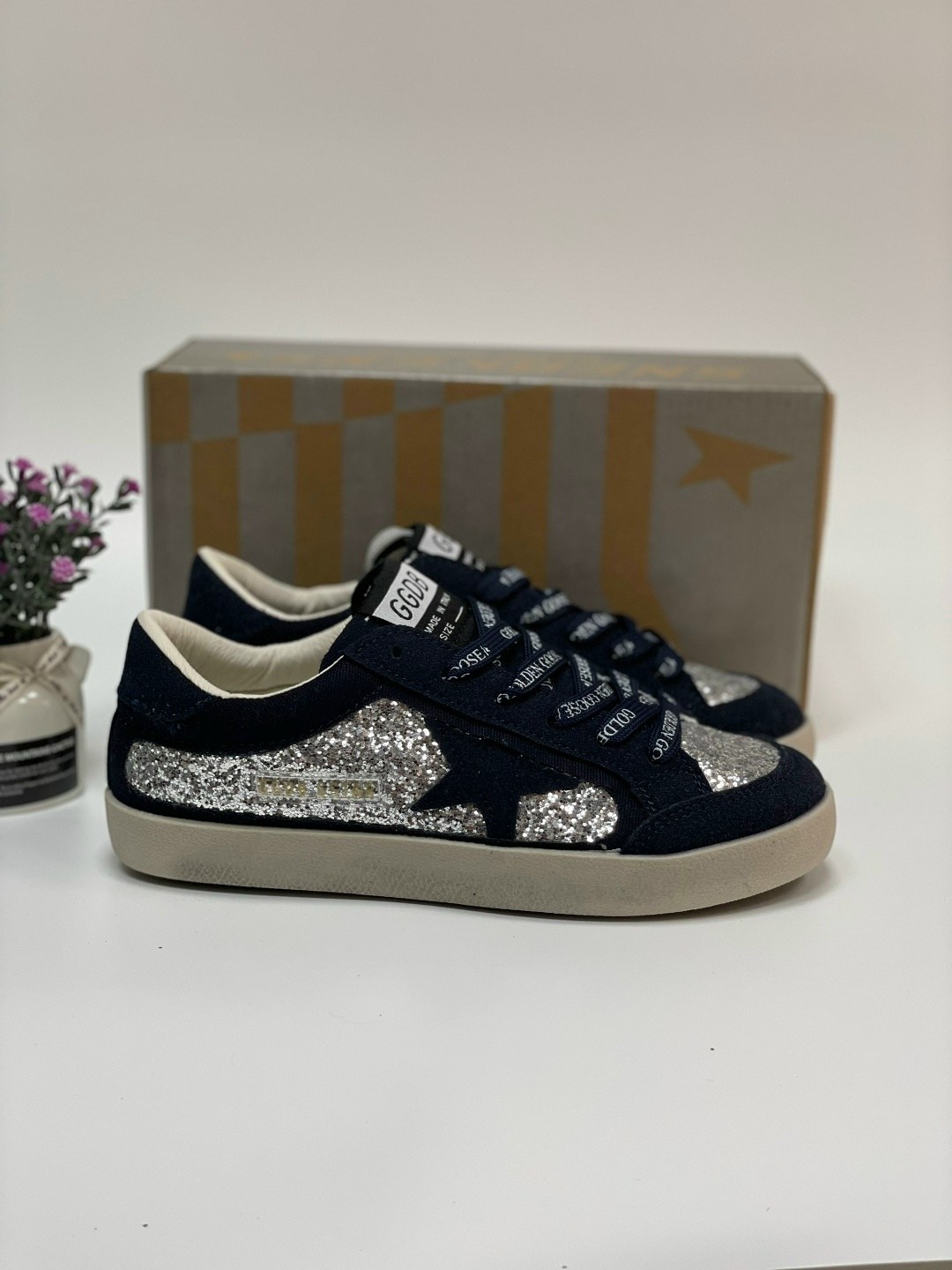кроссовки golden goose с пайетками на платформе,кеды golden goose женские,кроссовки golden goose,кеды golden goose,кеды golden goose golden goose кеды golden goose