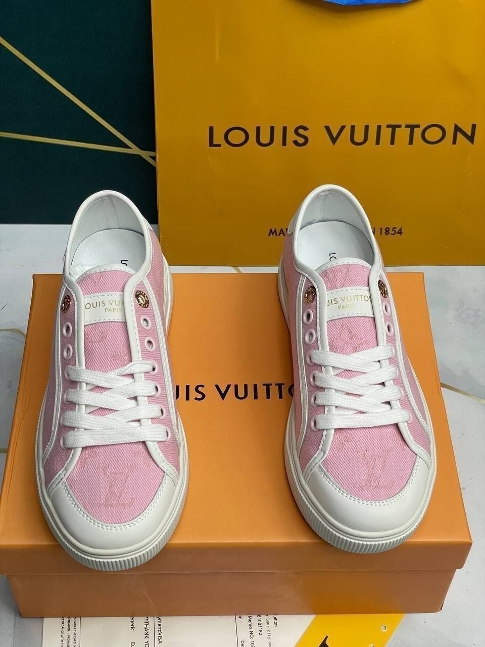 кеды louis vuitton,louis vuitton кроссовки,кроссовки женские louis vuitton,кроссовки кеды louis vuitton,кеды louis vuitton stellar