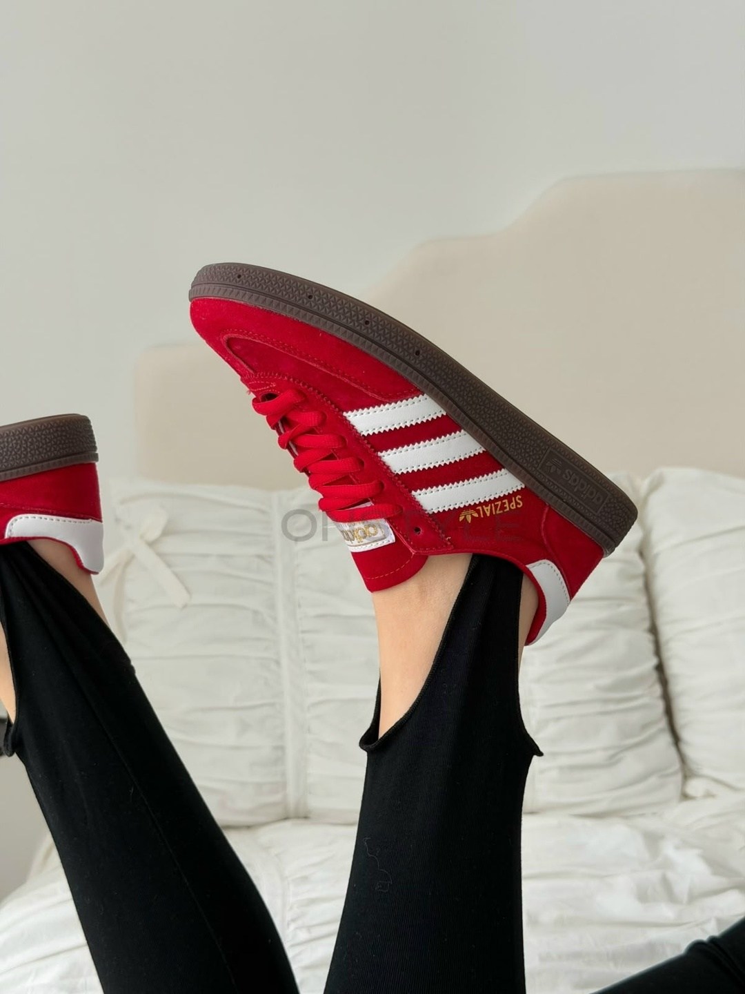 ,кроссовки adidas spezial,adidas gazelle red,адидас газели мужские красные,adidas кроссовки