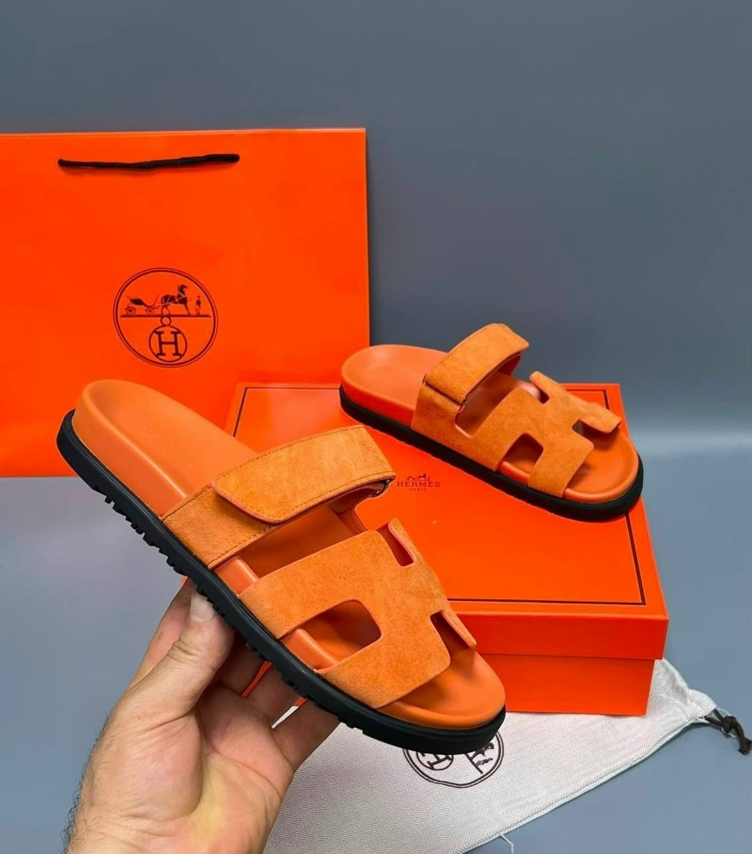 шлепки hermes,шлепанцы hermes оранжевые,шлепанцы hermes,сандалии hermes,шлепки hermes женские
