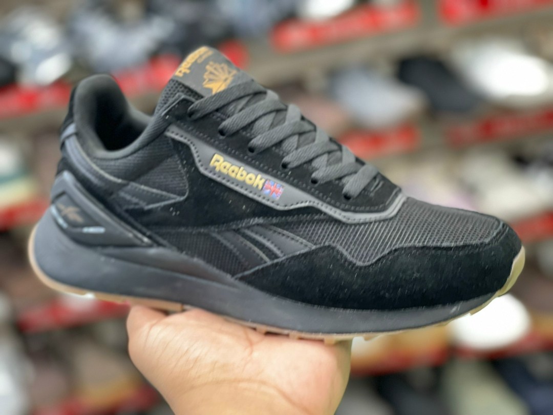 кроссовки reebok,кроссовки мужские reebok,мужские повседневные кроссовки gl1100 reebok серый,кроссовки reebok classic,кроссовки
