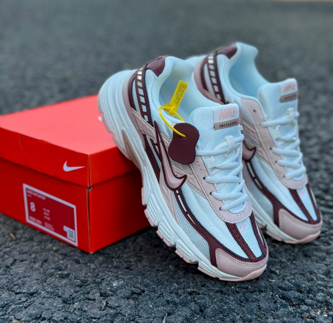 кроссовки,кроссовки для женщин,кроссовки nike,кроссовки женскиe,кроссовки nike initiator