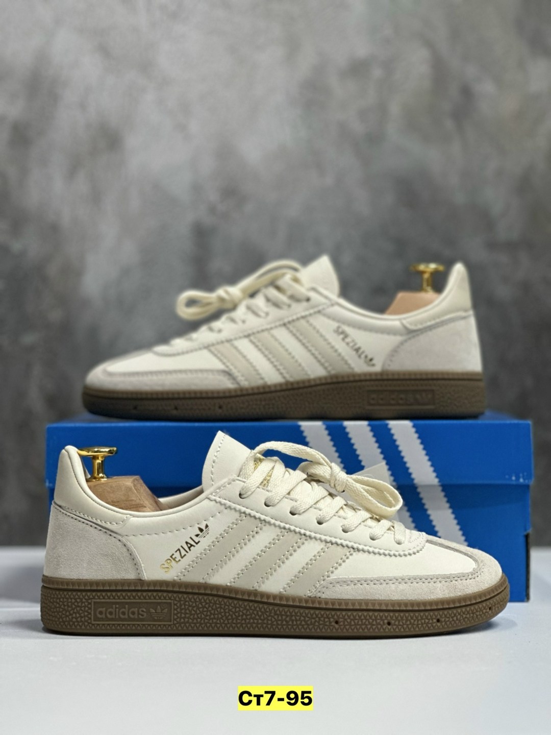 кроссовки adidas spezial,кроссовки adidas handball spezial,adidas handball spezial,spezial adidas,adidas originals handball spezial