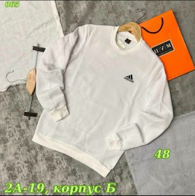 Свитер