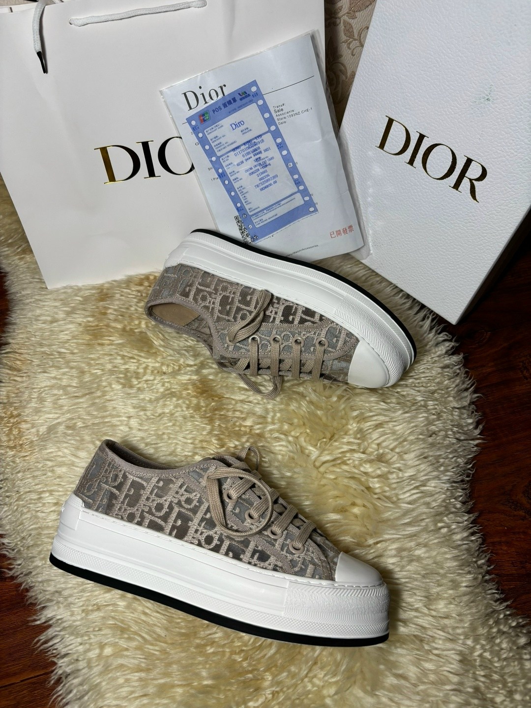 женские кеды christian dior walk'n' на высокой подошве,кеды женские dior,женские кеды christian dior walkn на высокой подошве,кеды dior,кеды christian dior