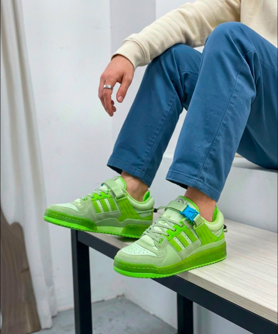 кроссовки детские adidas dr. seuss x forum low grinch зеленый,кроссовки adidas forum low bad bunny,зеленые кроссовки адидас,кроссовки forum low the grinch adidas зеленый,кроссовки адидас бэд банни