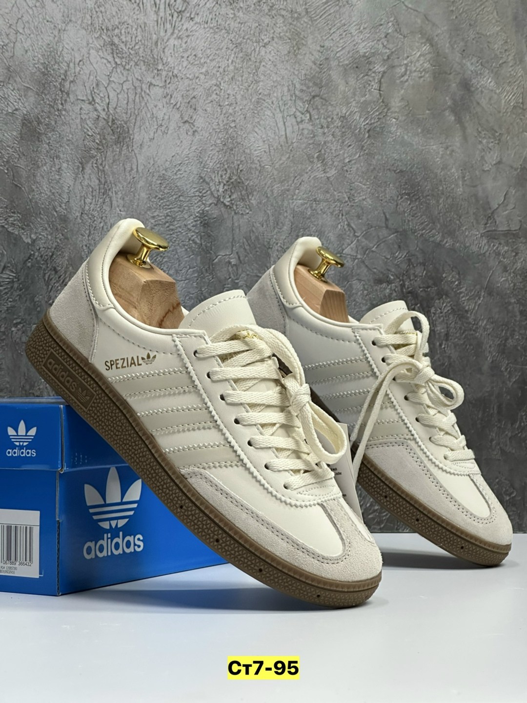 кроссовки adidas spezial,кроссовки adidas handball spezial,adidas handball spezial,spezial adidas,adidas originals handball spezial