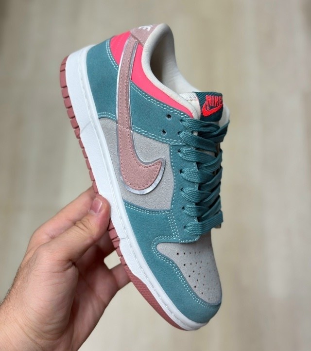 nike sb dunk low court purple,кроссовки nike sb dunk low,кроссовки,nike dunk sb low,dunk low nike
