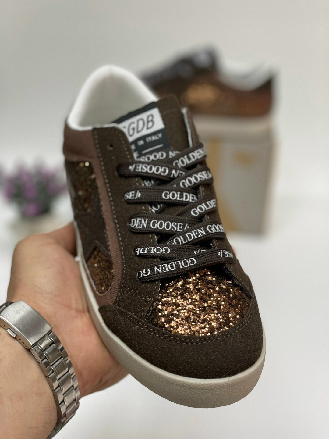 ,женская ,женские кроссовки,обуви,кеды golden goose