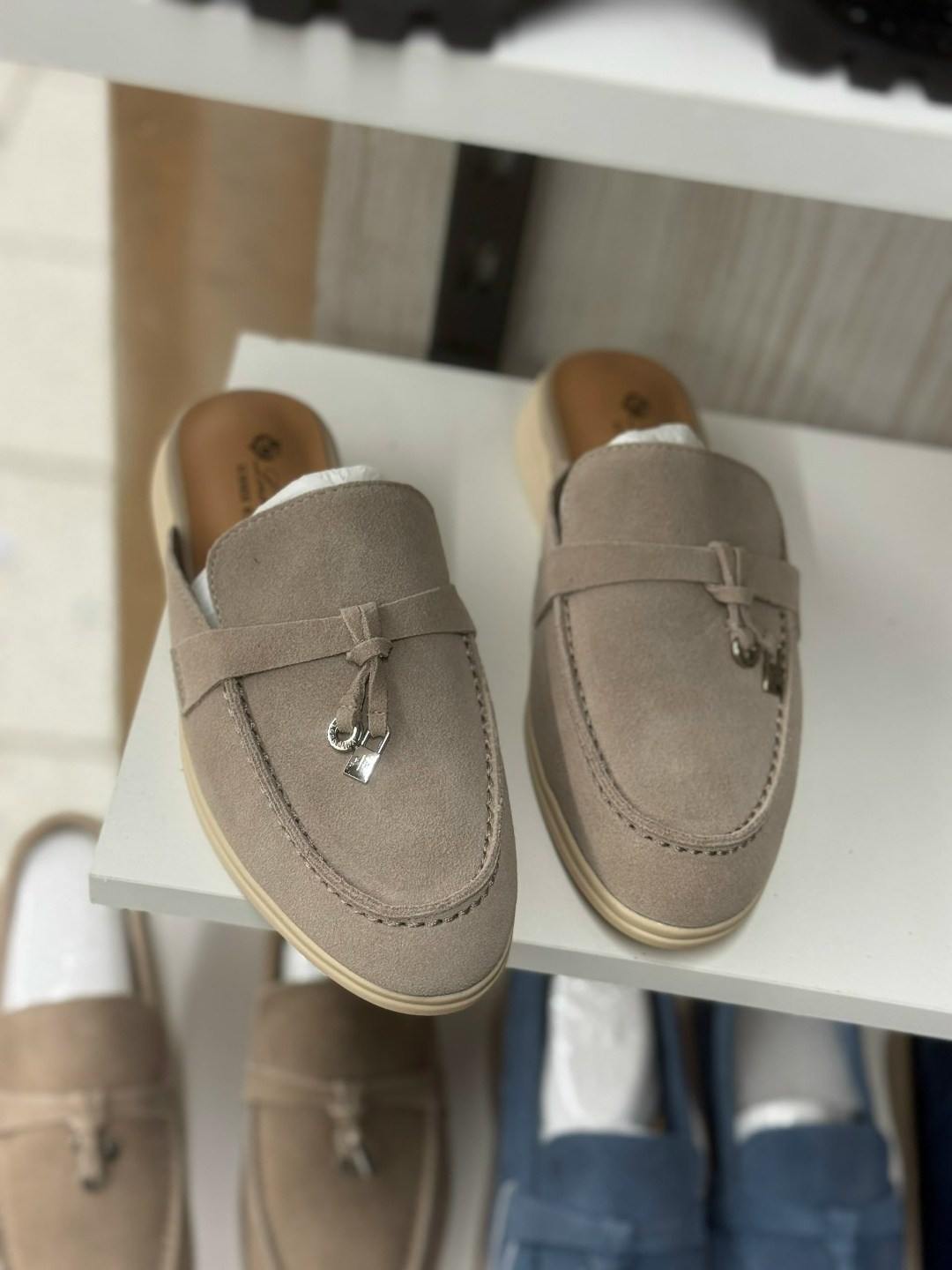 ,лоферы женские loro piana,лоферы loro piana,замшевые лоферы,лоферы натуральная замша
