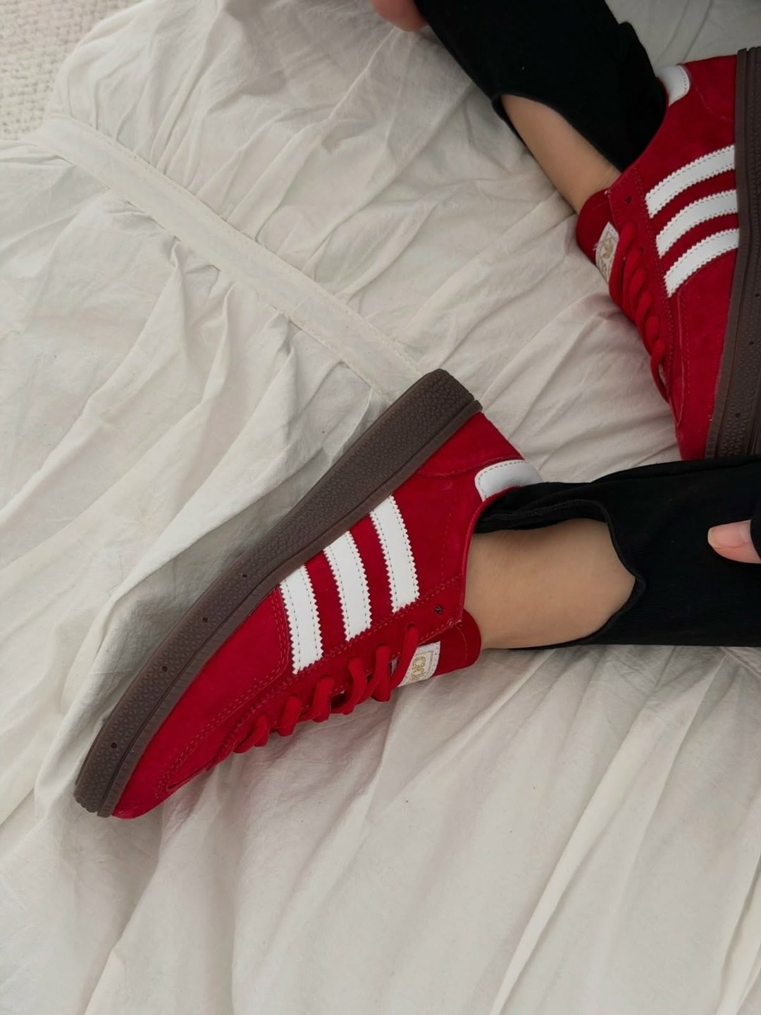 ,кроссовки adidas spezial,adidas gazelle red,адидас газели мужские красные,adidas кроссовки
