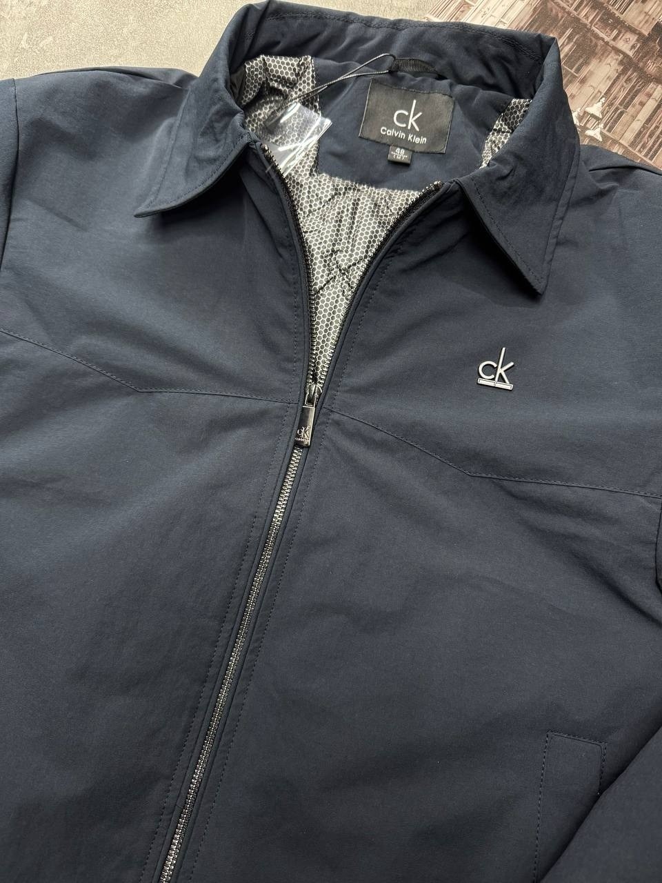 мужская ветровка calvin klein,ветровка кельвин кляйн,куртка calvin klein jeans,куртка calvin klein мужская,куртка calvin klein
