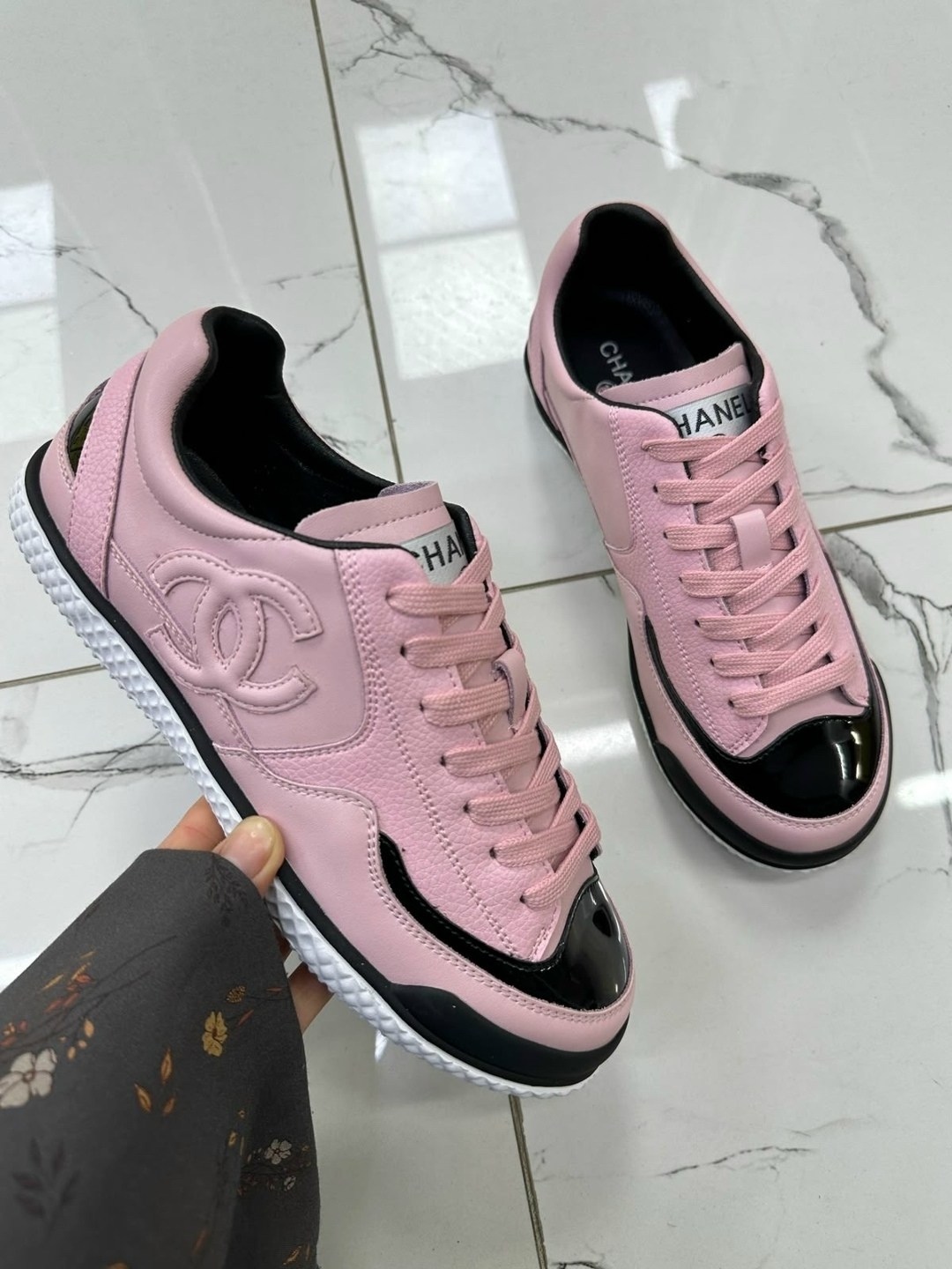 ,женские кроссовки chanel,кроссовки chanel,кеды chanel,кеды шанель
