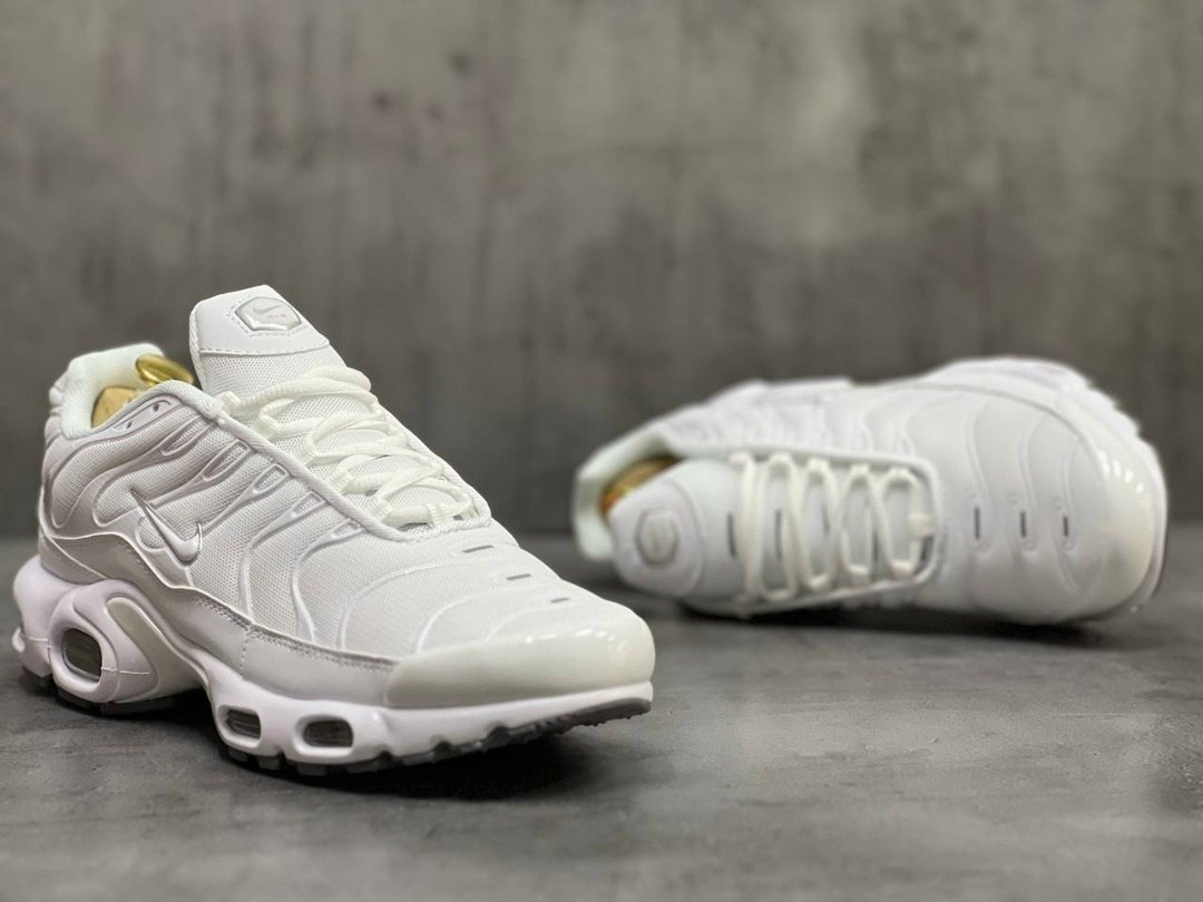 кроссовки nike air max tn plus,кроссовки nike air max plus,кроссовки nike air max tn,nike air max plus tn,кроссовки nike air max tn plus мужские