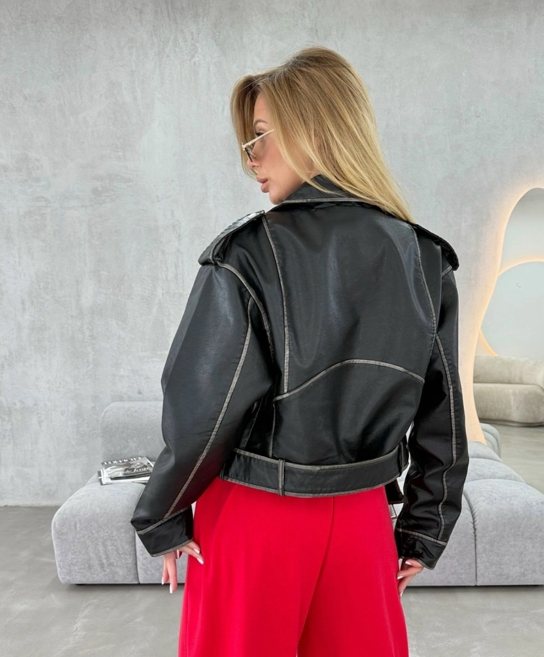 куртка кожаная косуха oversize,куртка косуха,женская кожаная куртка косуха,куртка косуха кожаная женская оверсайз,женская косуха