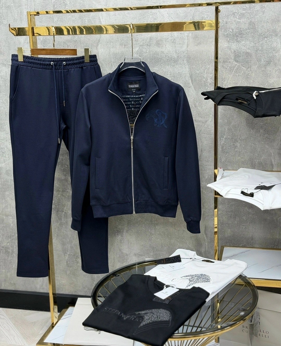 спортивные костюмы stefano ricci,спортивный костюм stefano ricci мужской,philipp plein спортивный костюм мужской,спортивный костюм billionaire,спортивный костюм brunello cucinelli