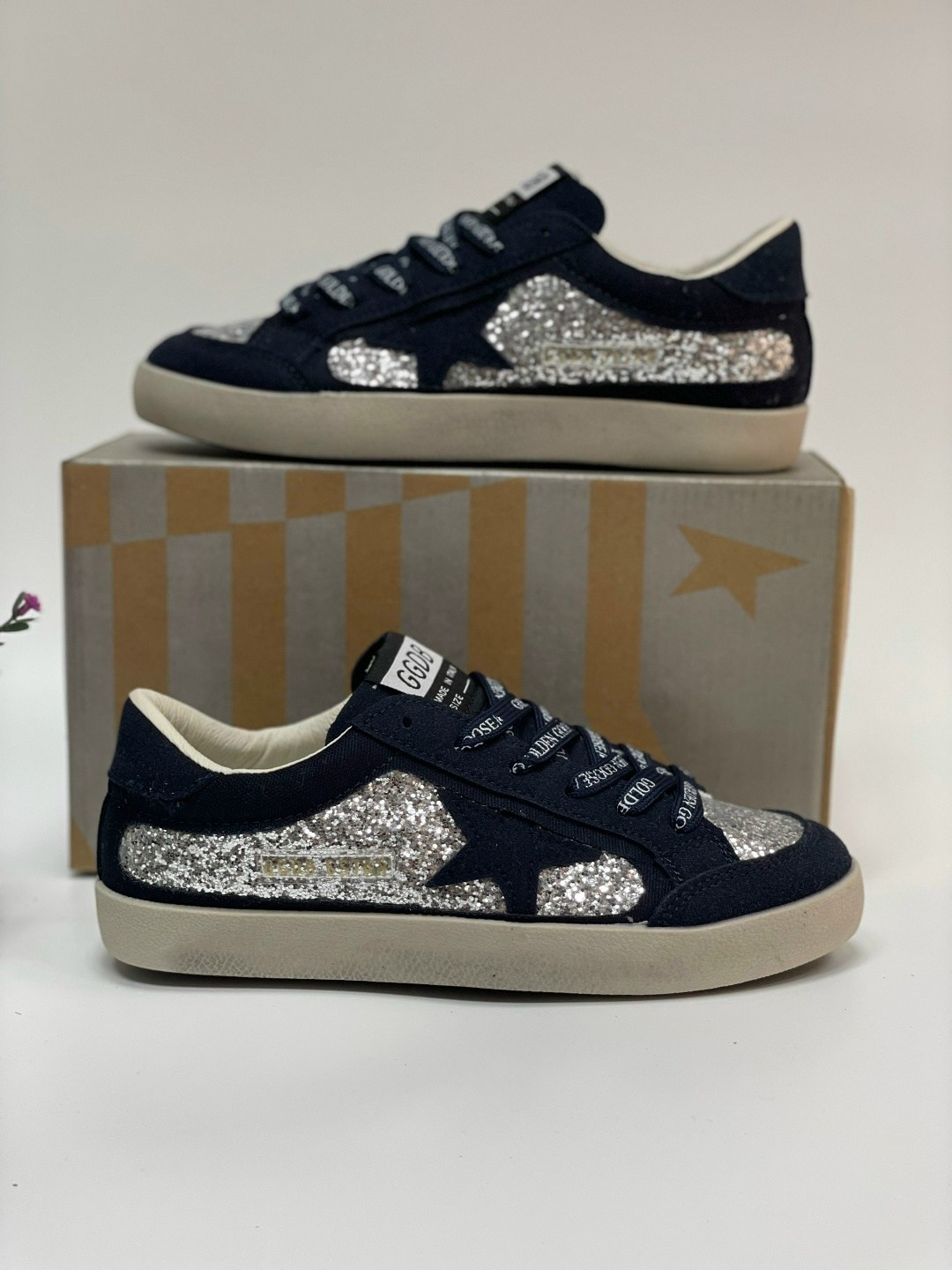 кроссовки golden goose с пайетками на платформе,кеды golden goose женские,кроссовки golden goose,кеды golden goose,кеды golden goose golden goose кеды golden goose