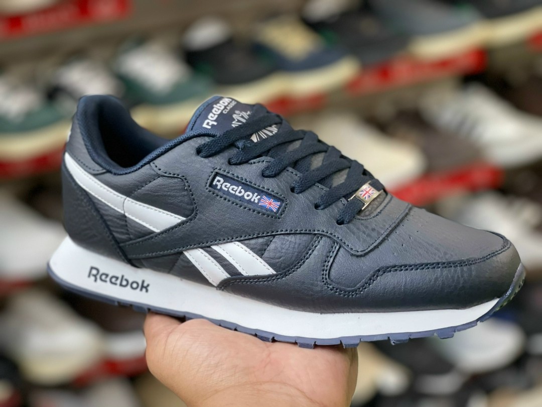 кроссовки reebok,кроссовки мужские reebok,мужские повседневные кроссовки gl1100 reebok серый,кроссовки reebok classic,кроссовки