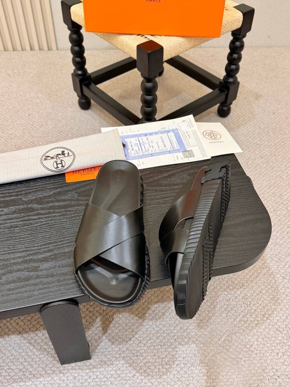 мужские шлепки эрмес,,шлепанцы hermes,шлепки эрмес,шлепки hermes мужские