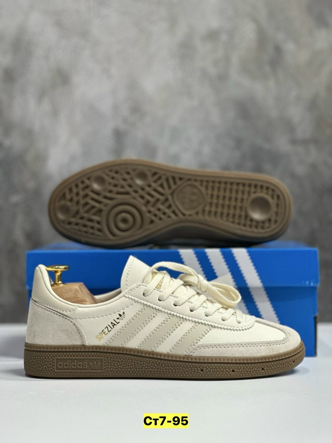 кроссовки adidas spezial,кроссовки adidas handball spezial,adidas handball spezial,spezial adidas,adidas originals handball spezial