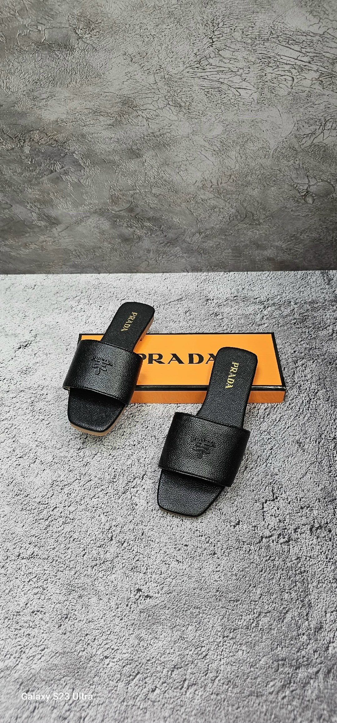 шлепки прада женские,женские шлепанцы prada,шлепки прада,шлепанцы prada,женские шлепанцы