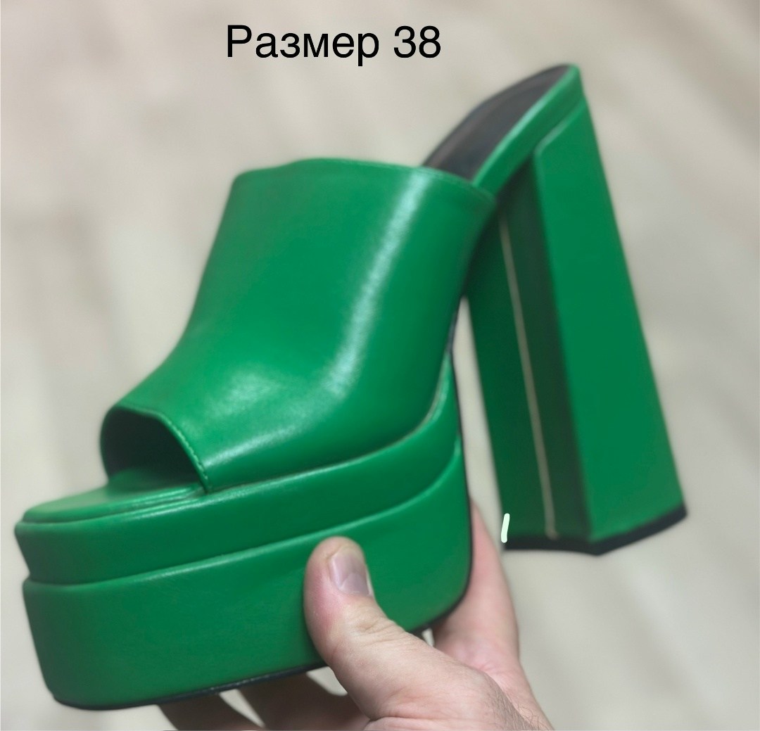 кроссовки,кроссовки женскиe,черные кроссовки,массивные кроссовки,мужские кроссовки