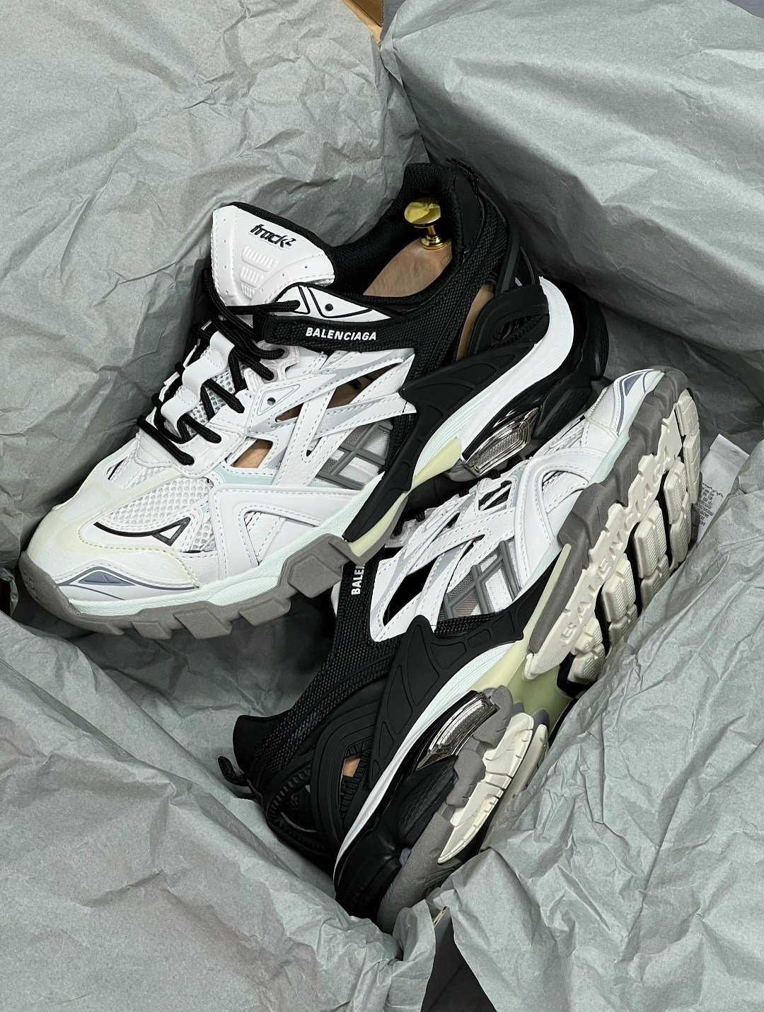кроссовки balenciaga track 2,кроссовки balenciaga track,balenciaga кроссовки,кроссовки женский balenciaga,кроссовки balenciaga track.2 trainer black white черный