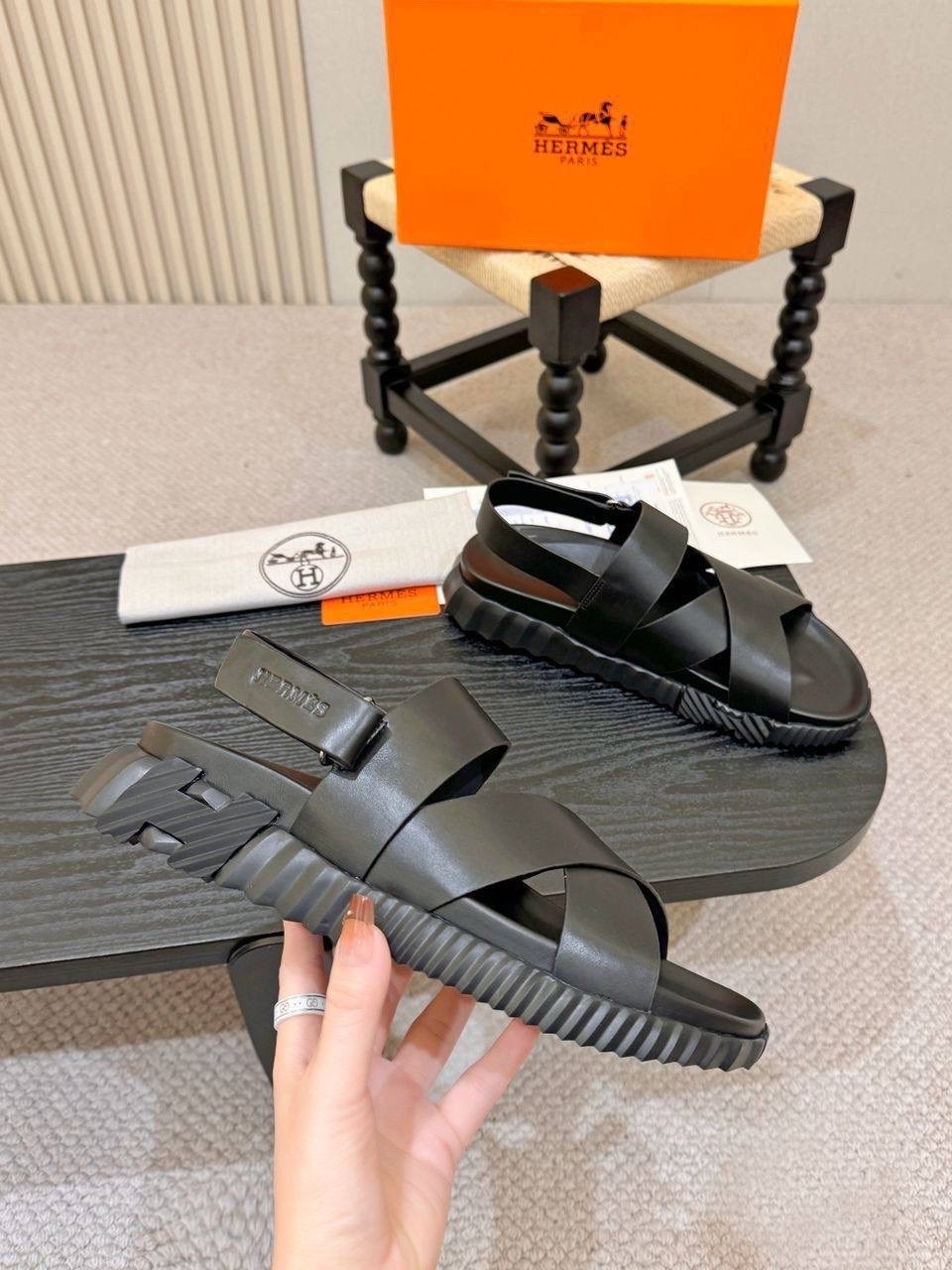 сандали хермес мужские,сандалии hermes,hermes сандалии мужские,шлепанцы hermes,сандали hermes