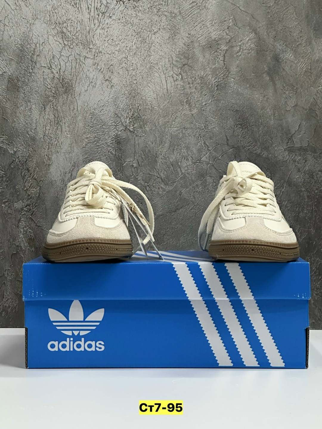 кроссовки adidas spezial,кроссовки adidas handball spezial,adidas handball spezial,spezial adidas,adidas originals handball spezial