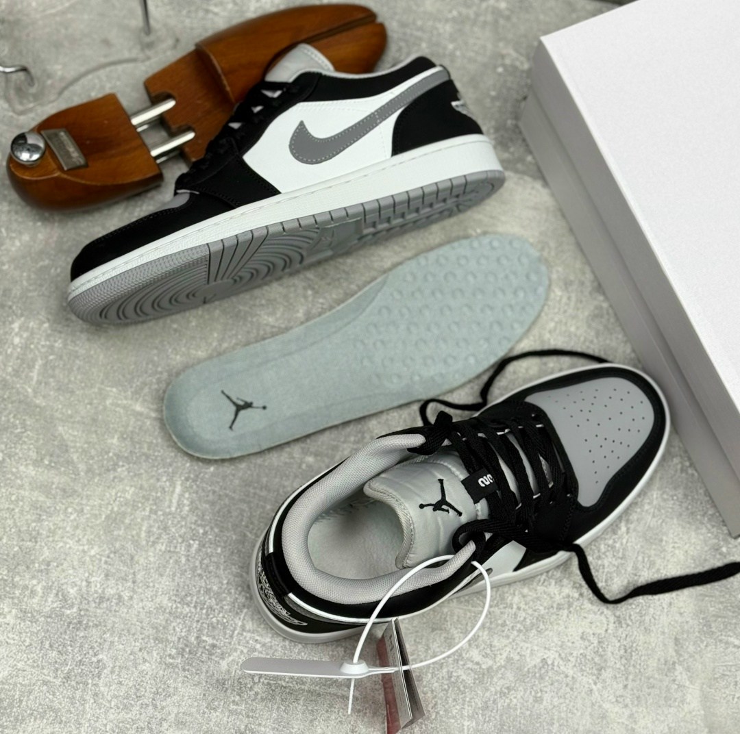 кроссовки nike air jordan 1 low,кроссовки мужские nike air jordan 1,nike air jordan 1 low,кроссовки nike air jordan 1,кроссовки air jordan 1 low light smoke grey