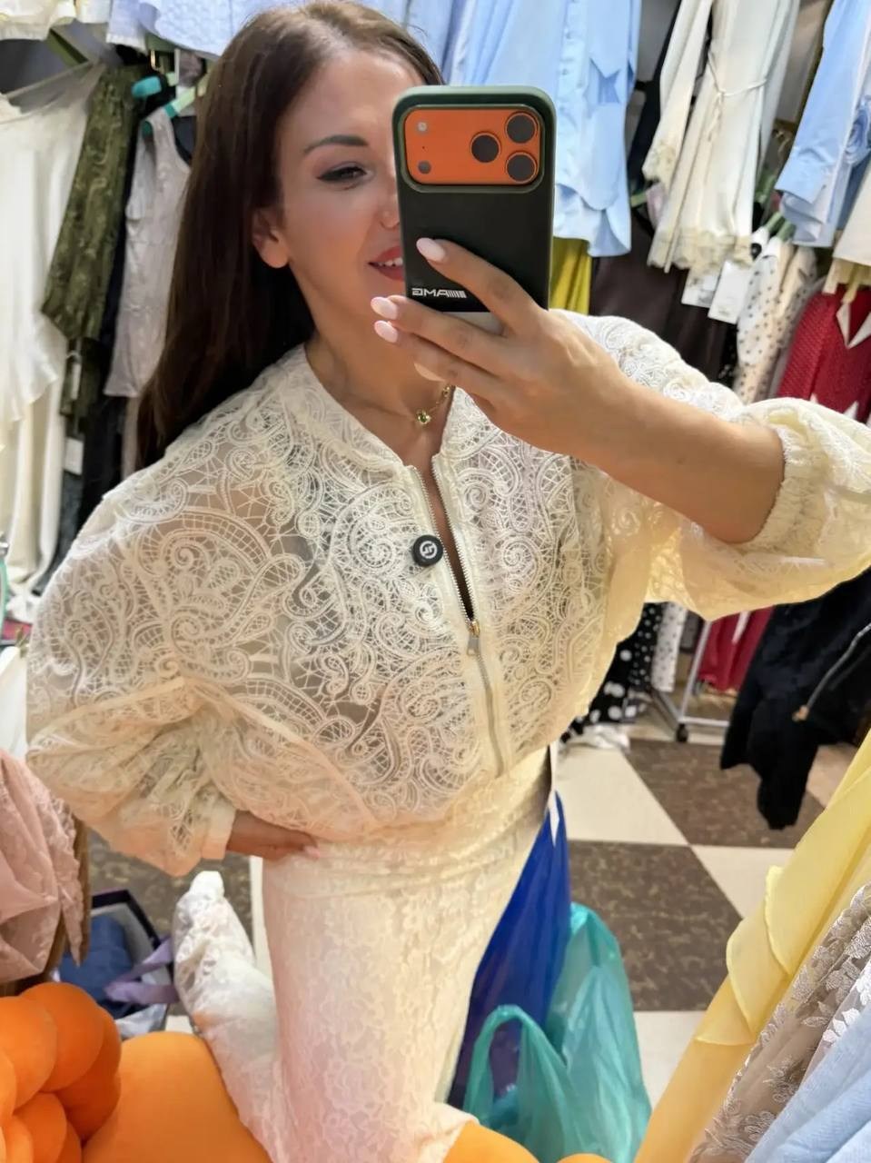 стильные наряды,одежда стильная,,куртка с вышивкой