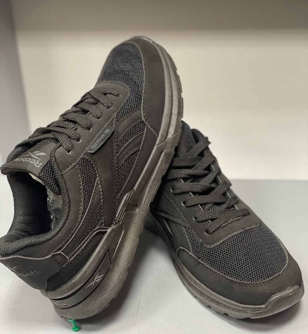 кроссовки мужские adidas,кроссовки adidas,мужские кроссовки adidas летние бело-серые для бега,кроссовка мужской,мужские кроссовки