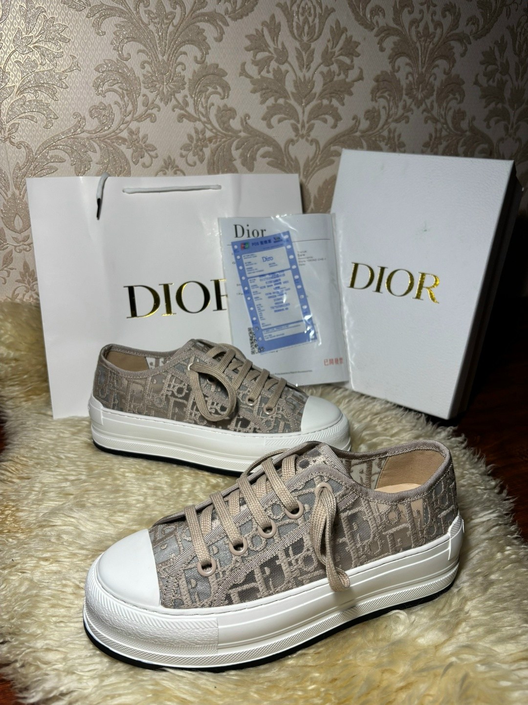 женские кеды christian dior walk'n' на высокой подошве,кеды женские dior,женские кеды christian dior walkn на высокой подошве,кеды dior,кеды christian dior