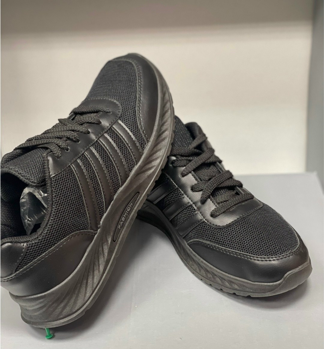 кроссовки мужские adidas,кроссовки adidas,мужские кроссовки adidas летние бело-серые для бега,кроссовка мужской,мужские кроссовки