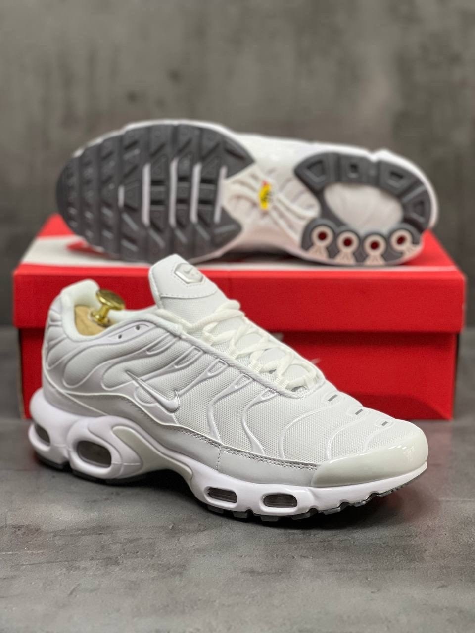 кроссовки nike air max tn plus,кроссовки nike air max plus,кроссовки nike air max tn,nike air max plus tn,кроссовки nike air max tn plus мужские