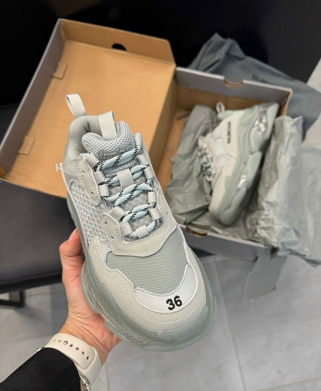 balenciaga triple s clear sole,кроссовки balenciaga,кроссовки balenciaga triple s clear sole,кроссовки balenciaga triple s,женские кроссовки balenciaga
