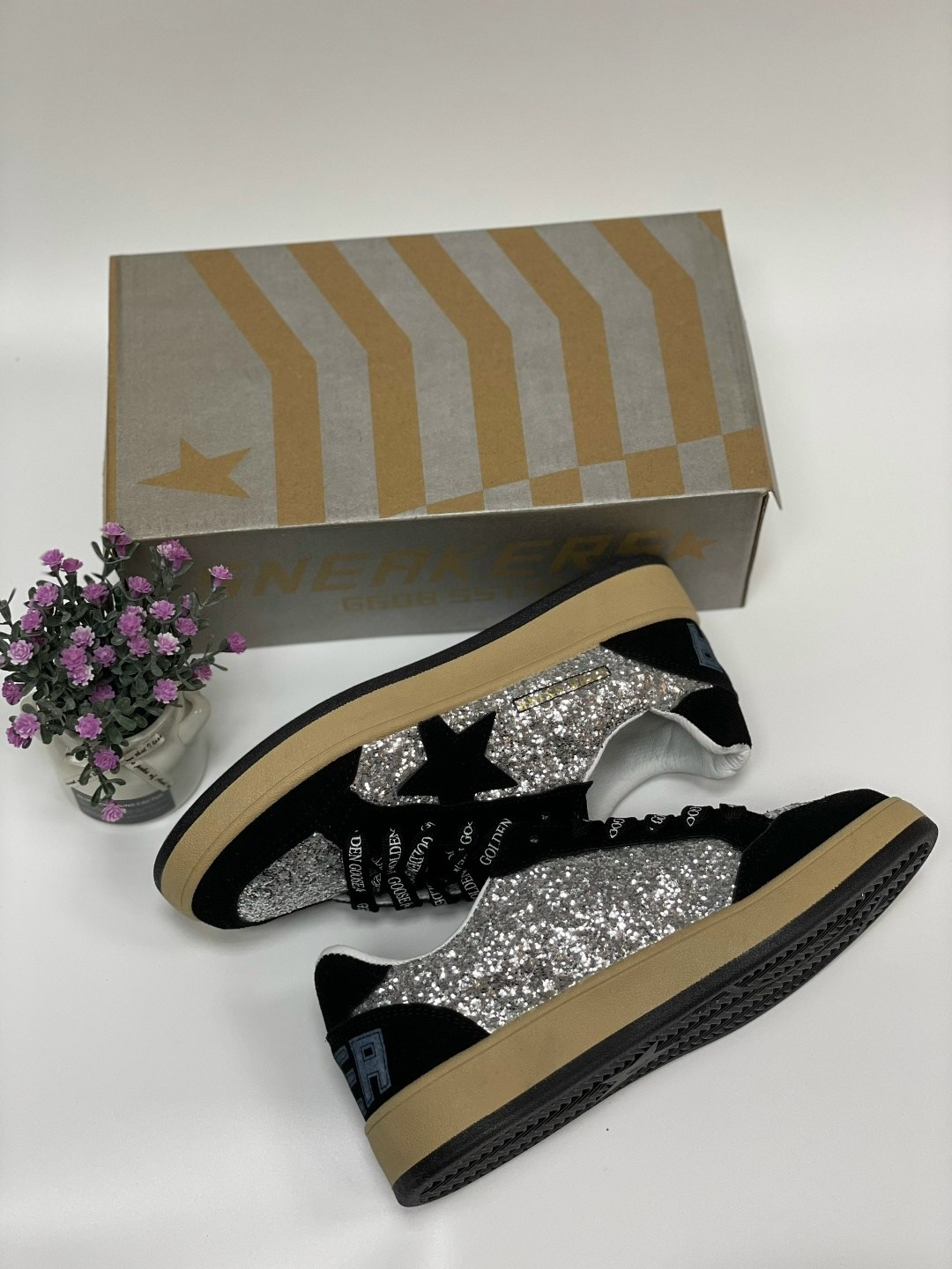 кроссовки golden goose с пайетками на платформе,,кеды golden goose, женская,golden goose кроссовки