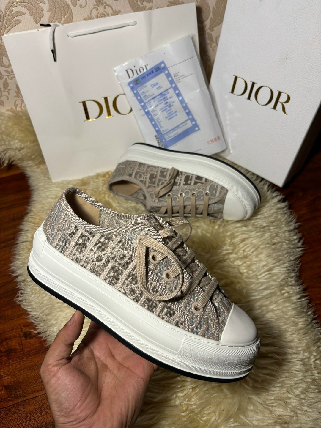 женские кеды christian dior walk'n' на высокой подошве,кеды женские dior,женские кеды christian dior walkn на высокой подошве,кеды dior,кеды christian dior