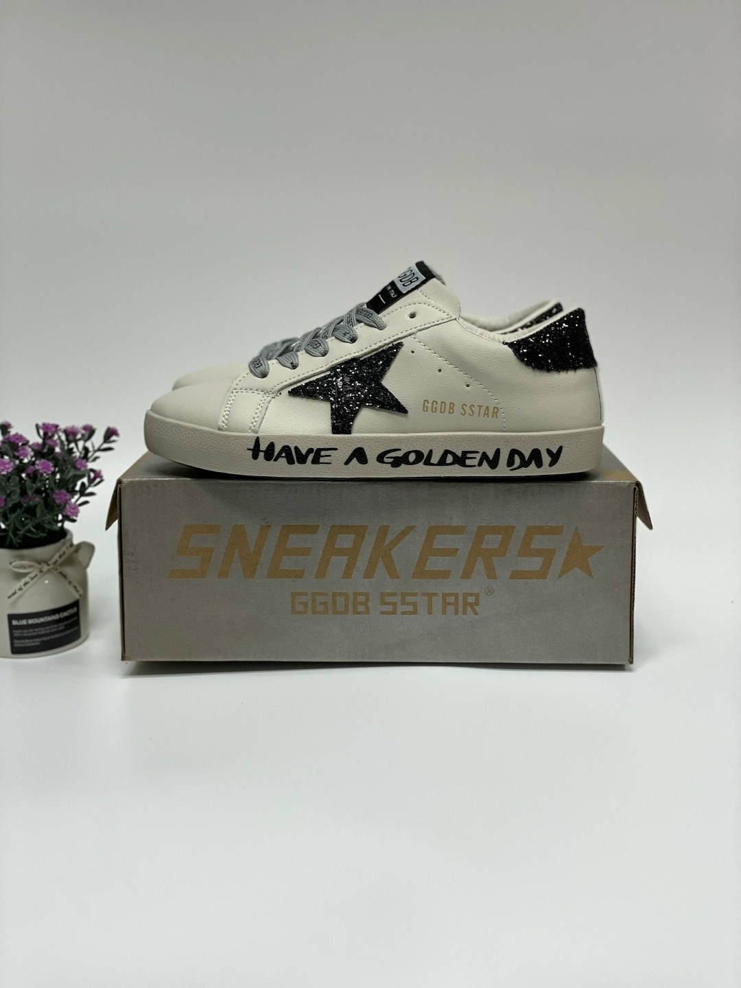 ,кроссовки golden goose,кеды golden goose,женские кроссовки,кроссовки стильные