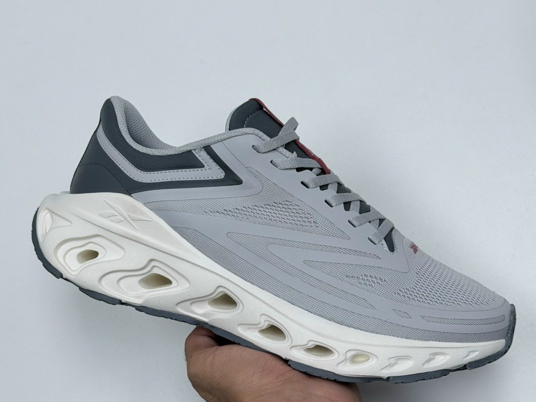 кроссовки,кроссовки reebok, для бега,спортивная ,спортивные кроссовки