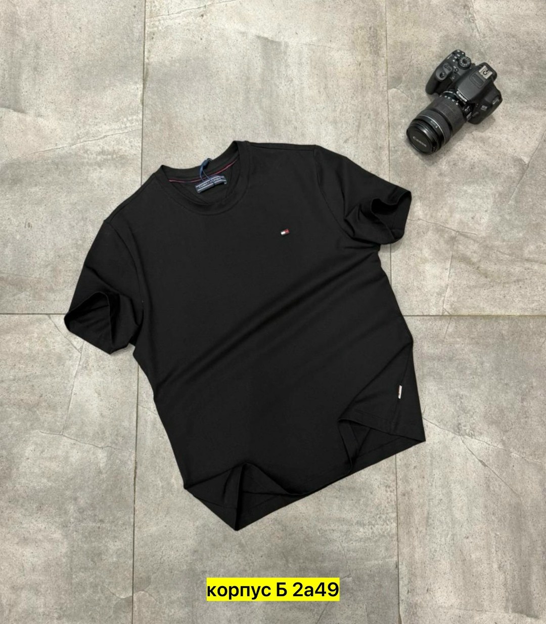 мужская футболка tommy hilfiger,белая футболка томми хилфигер,футболка tommy hilfiger,футболки для мужчин,мужская футболка
