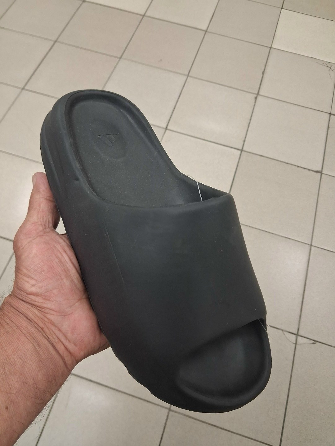 тапки adidas yeezy slide desert sand,,сланцы adidas yeezy slide bone,шлепанцы женские,шлепки резиновые хит 2026