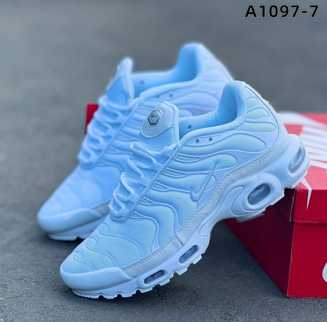 кроссовки nike air max plus tn,nike air max plus tn,nike tn,кроссовки,nike tn plus бело голубые