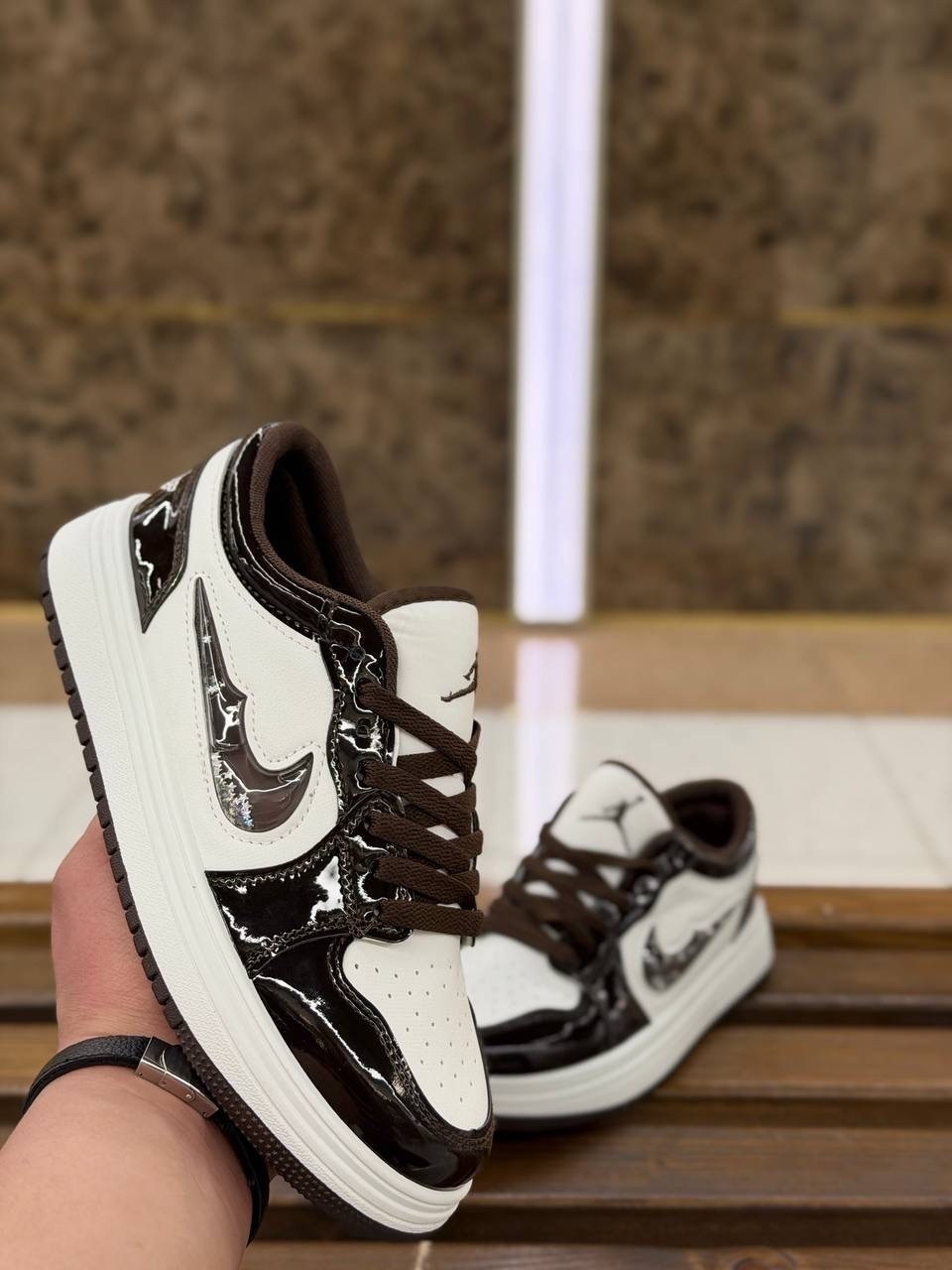 кроссовки, женская,лаковые найки,кроссовки nike air jordan 1 low,обуви